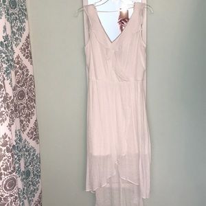 Flowy asymmetrical white dress